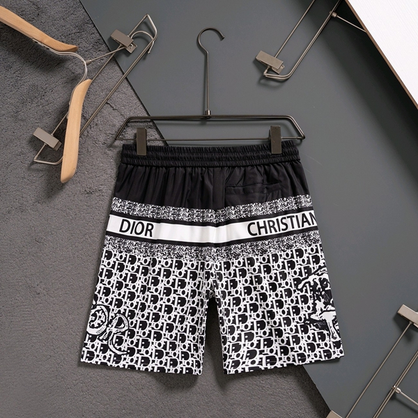 ブランドハーフパンツ背面デザイン